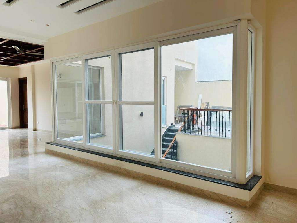 Signs It’s Time to Replace Your Home’s Windows
